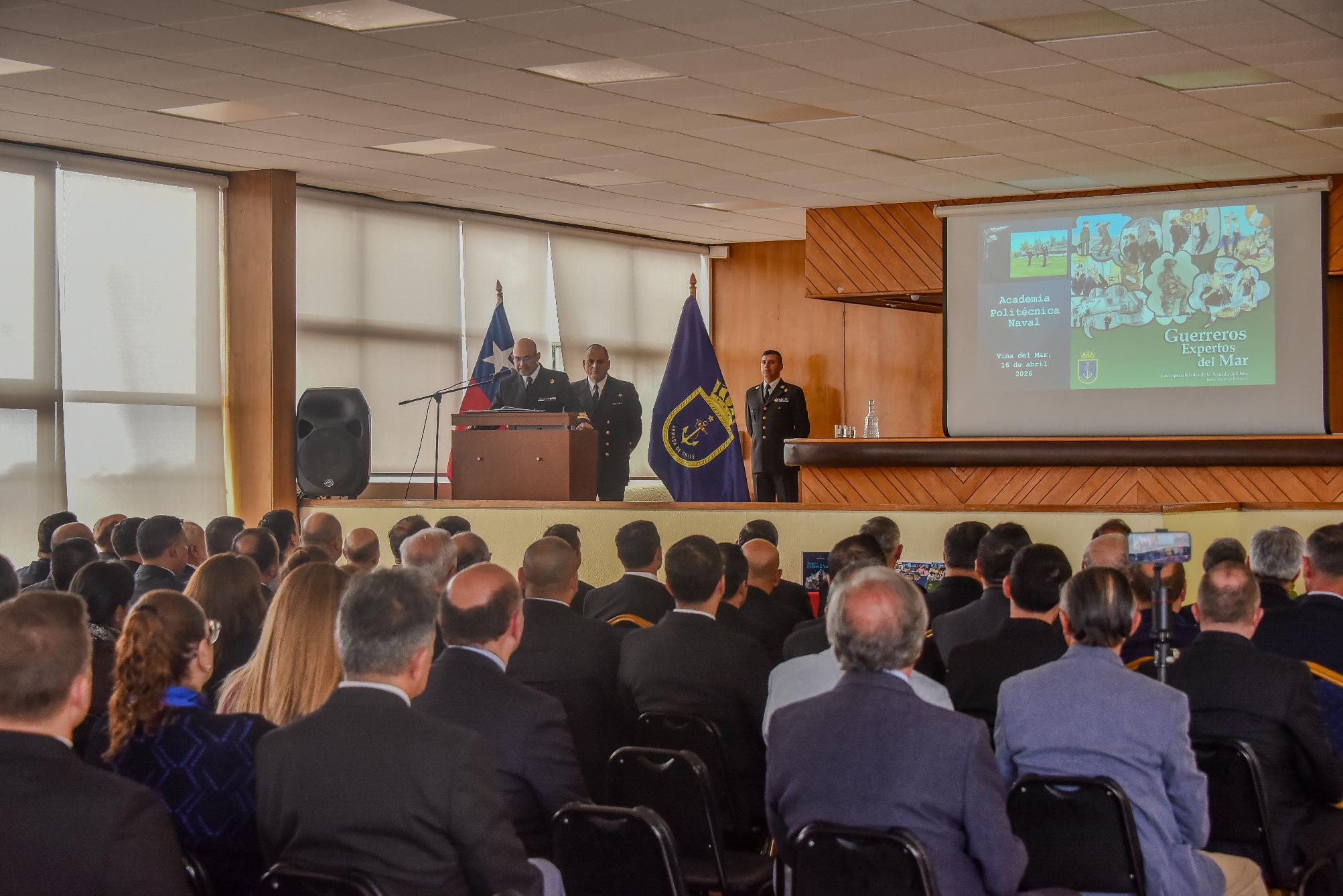 Presentación libro — foto 5